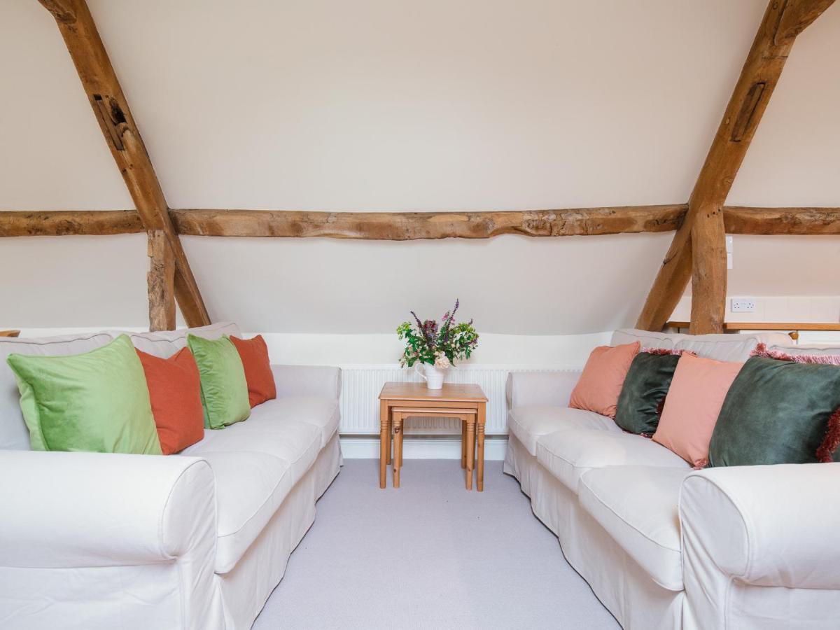 Hayloft At Newbarn Farm Villa Chipping Norton Exterior foto